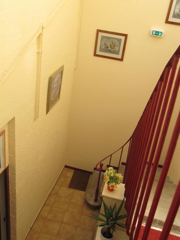 Pub Vauban Terreaux Hotel Avallon Kültér fotó